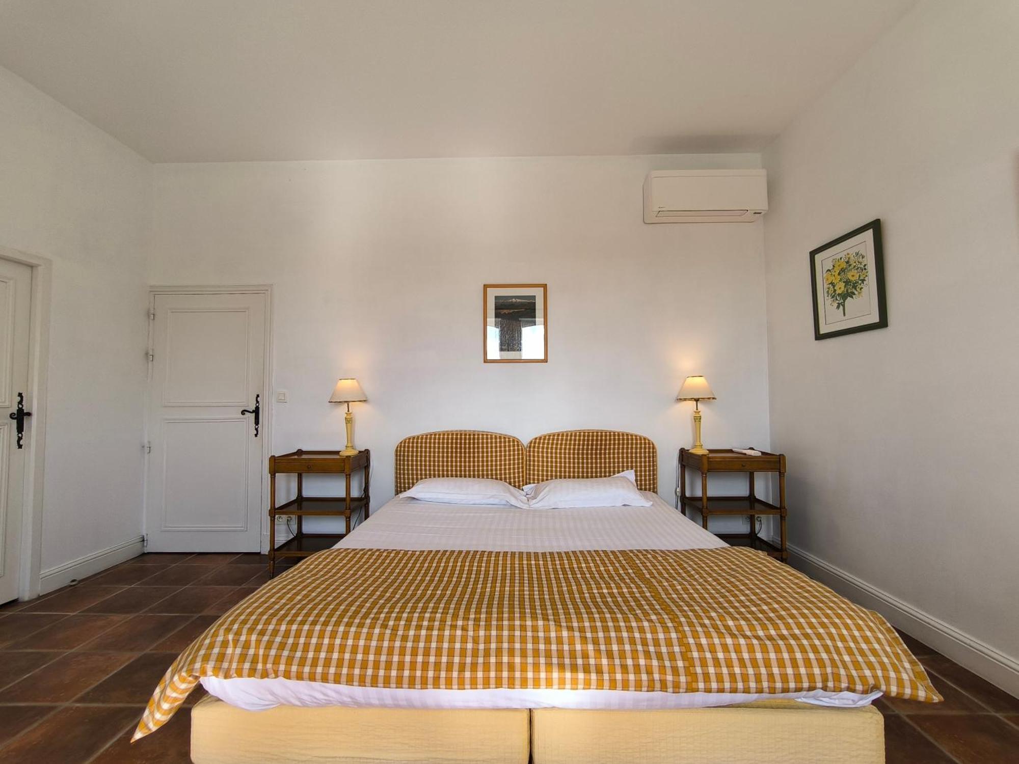 Le Peyret Apartment Serres-Castet Exterior photo